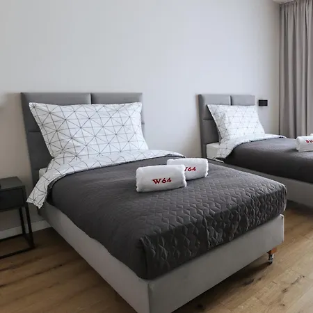 Aparthotel W64 Apartamenty