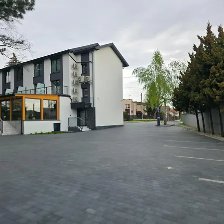 W64 Hotel apartamentowy