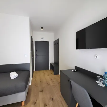 W64 Aparthotel